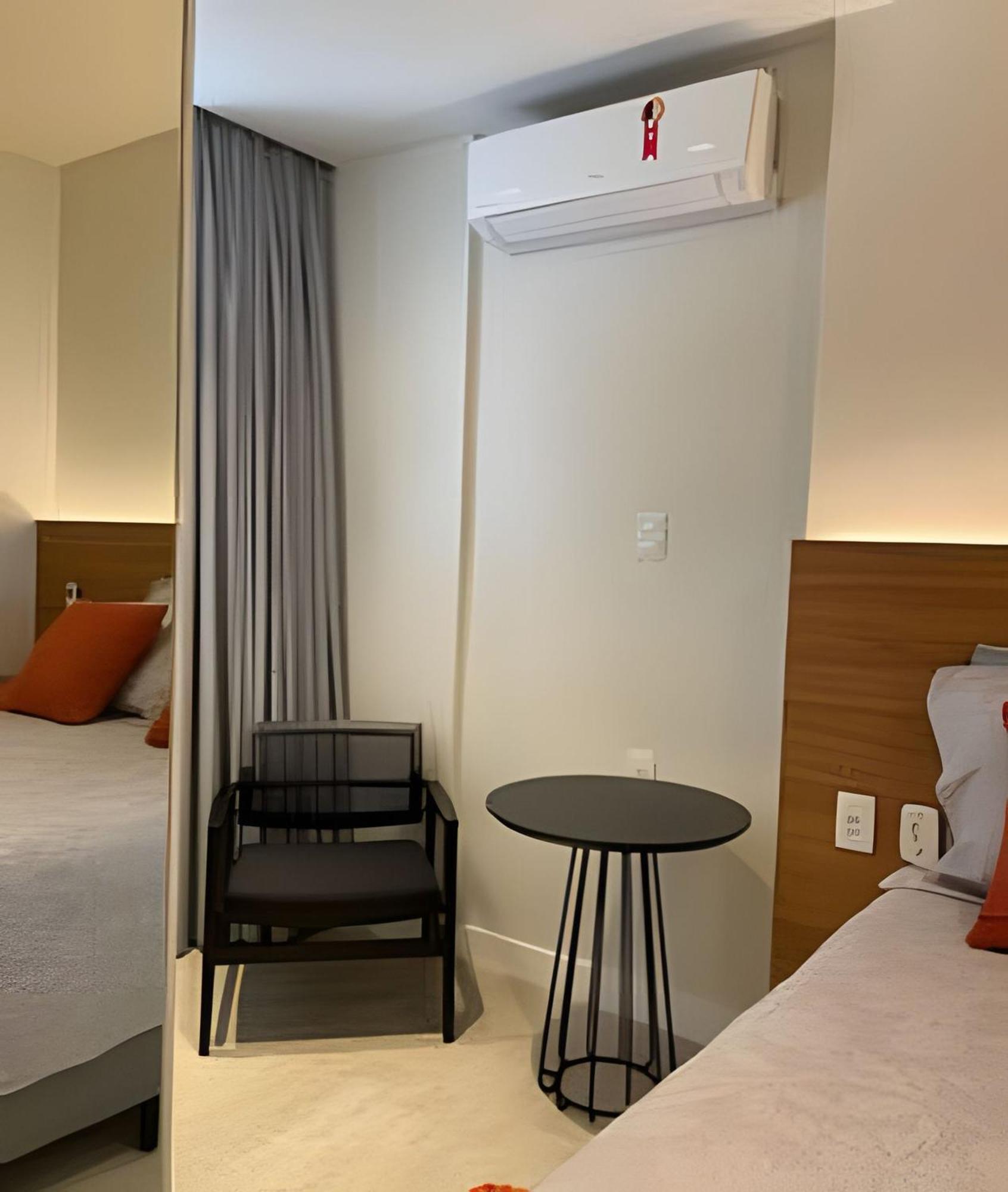 Contemporary Leblon Wi-fi 250m Apartemen